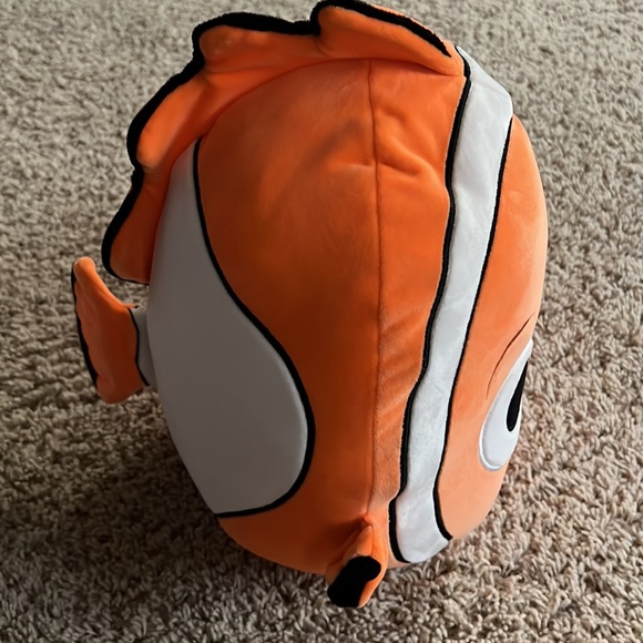BNWT super soft & rare Disney Nemo Squishmallow fish plush from Finding Nemo! - Picture 4 of 9